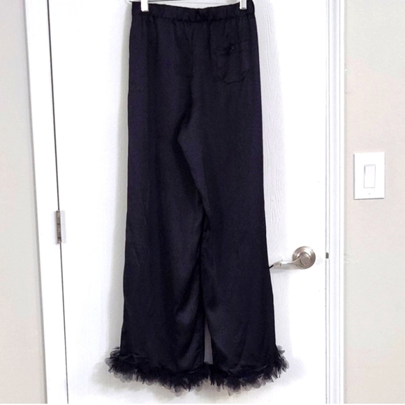 New!For Love and Lemons floral trim  PJ Set - Picture 7 of 12